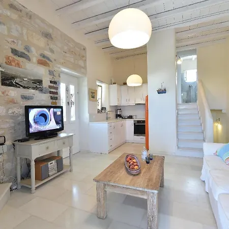 Nena's House Santa Maria Paros * 산타 마리아